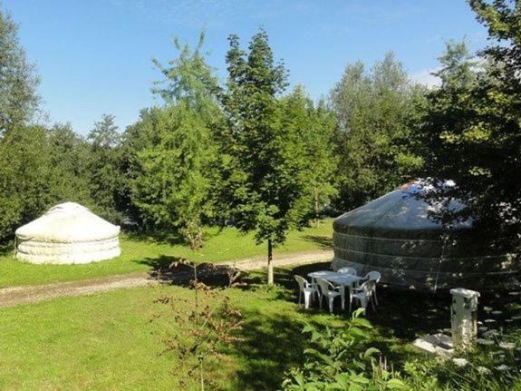 Camping Domaine De Mepillat Saint-Nizier-le-Bouchoux Exteriör bild